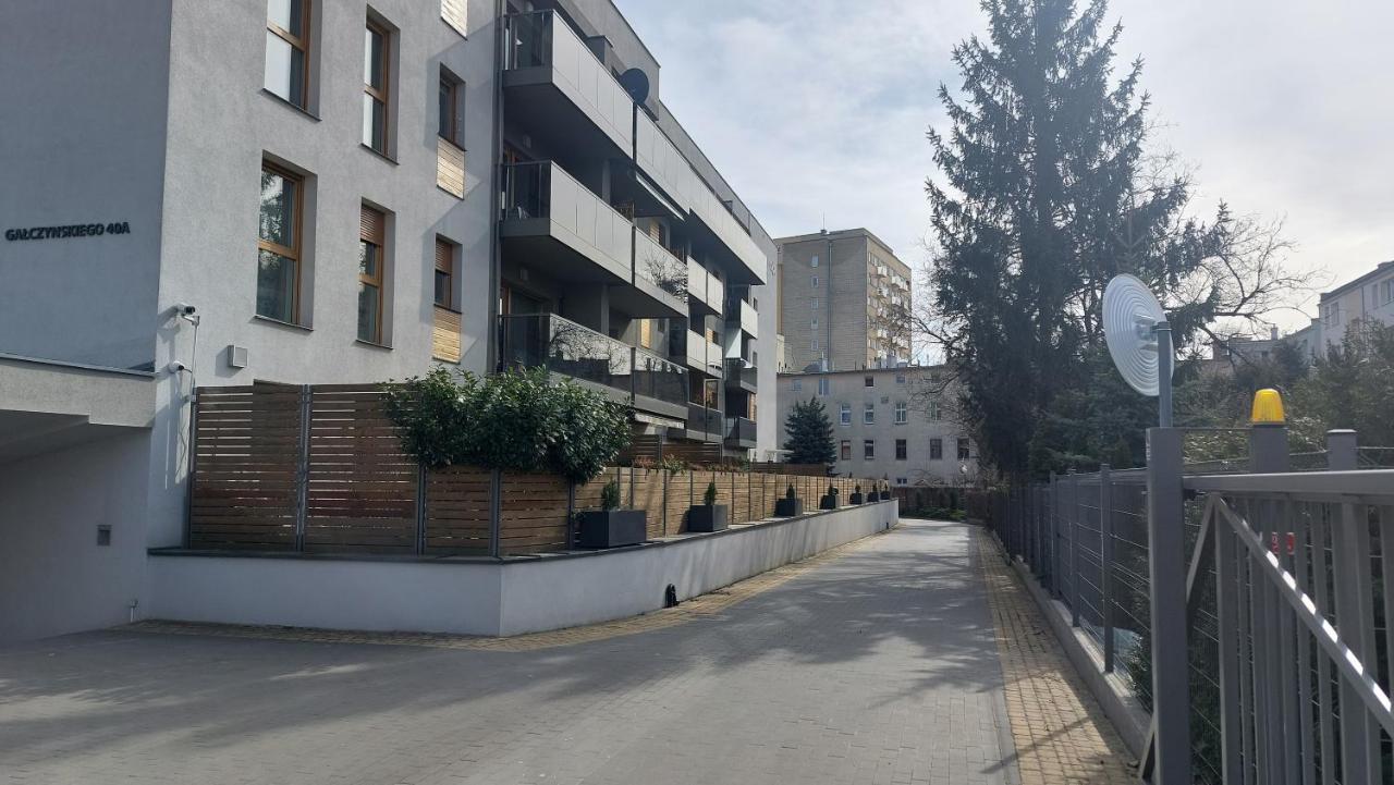 Robinia Z Miejscem Parkingowym Apartment *